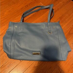 London Fog Blue Purse‎